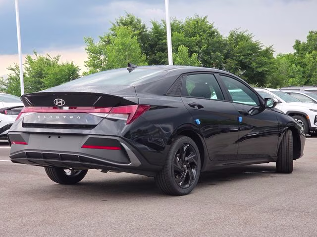 2026 Abyss Black Hyundai Elantra SEL Sport FWD Sedan