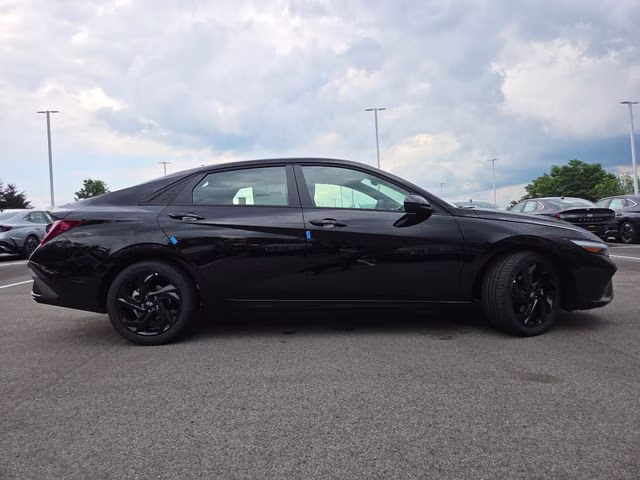 2026 Abyss Black Hyundai Elantra SEL Sport FWD Sedan