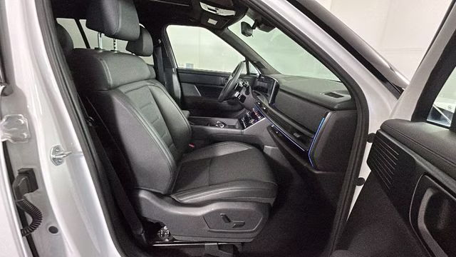 2025 Serenity White Hyundai Santa Fe Calligraphy FWD SUV