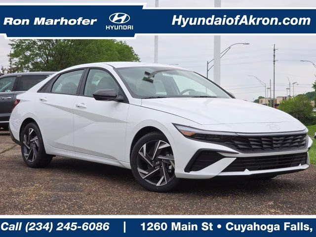 2025 Serenity White Hyundai Elantra SEL Sport FWD Sedan