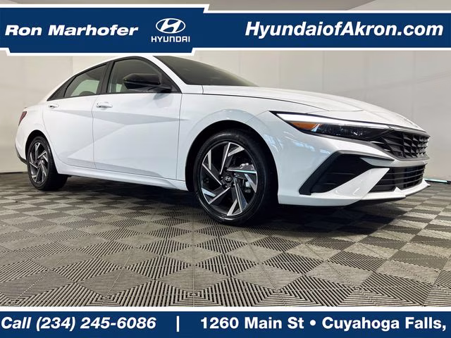 2025 Serenity White Hyundai Elantra SEL Sport FWD Sedan
