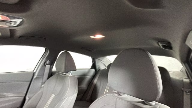 2025 Serenity White Hyundai Elantra SEL Sport FWD Sedan