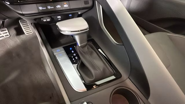 2025 Serenity White Hyundai Elantra SEL Sport FWD Sedan