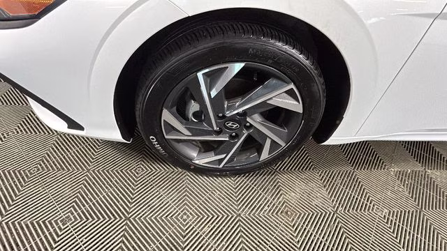 2025 Serenity White Hyundai Elantra SEL Sport FWD Sedan