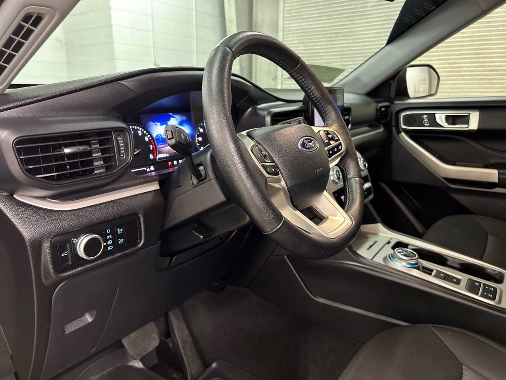 2023 Agate Black Metallic Ford Explorer XLT RWD SUV