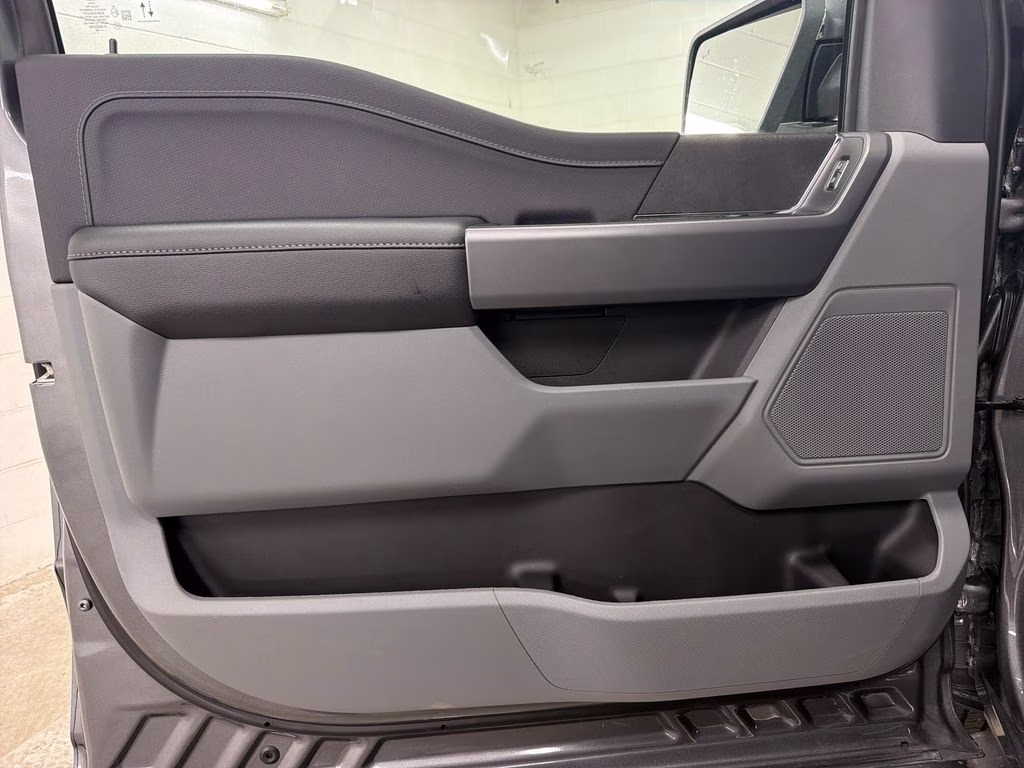 2026 CARBONIZED GRAY Ford F-150 XLT RWD Truck