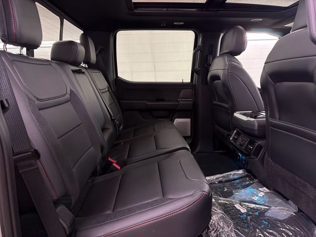 2026 AVALANCHE Ford F-150 Raptor 4X4 Truck