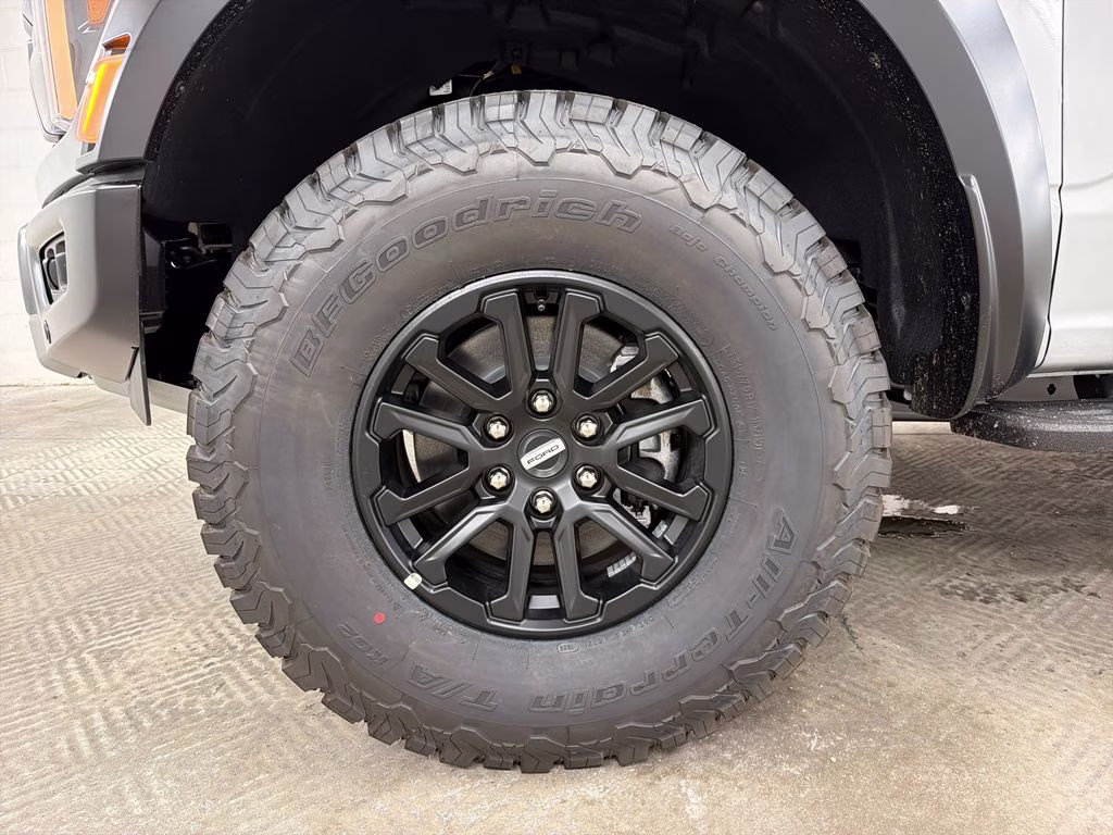 2026 AVALANCHE Ford F-150 Raptor 4X4 Truck