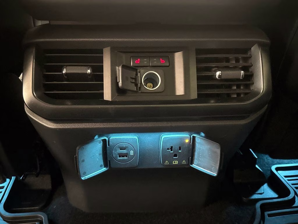 2023 Avalanche Ford F-150 Raptor 4X4 Truck