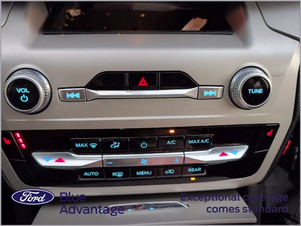 2023 Agate Black Metallic Ford Explorer XLT RWD SUV