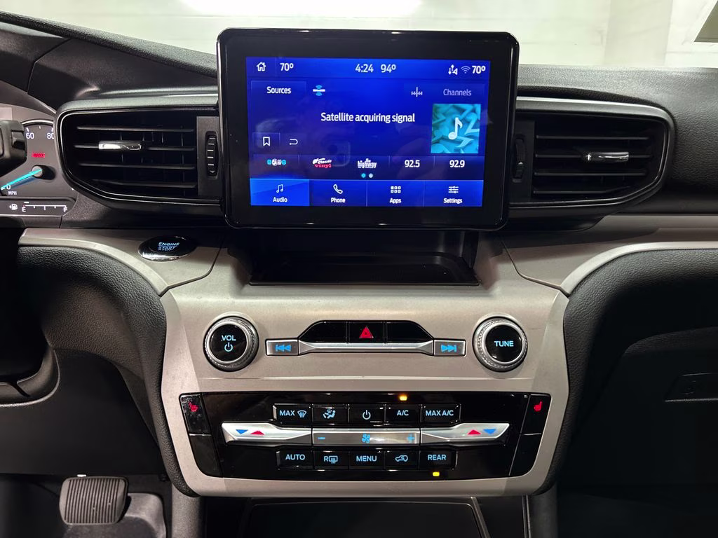 2023 Agate Black Metallic Ford Explorer XLT RWD SUV