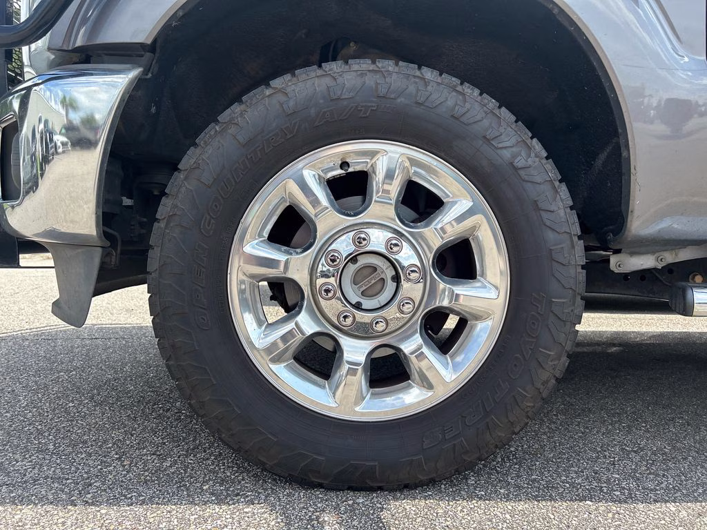 2014 Sterling Gray Metallic Ford Super Duty F-250 SRW Lariat 4X4 Truck