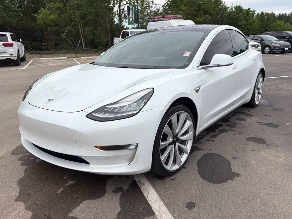 2019 Tesla Model 3 Dual Motor All-Whel Drive Long Range's photo