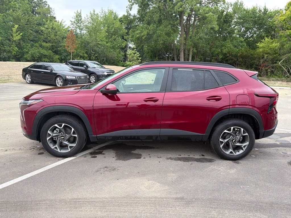 2024 Crimson Metallic Chevrolet Trax LT FWD SUV