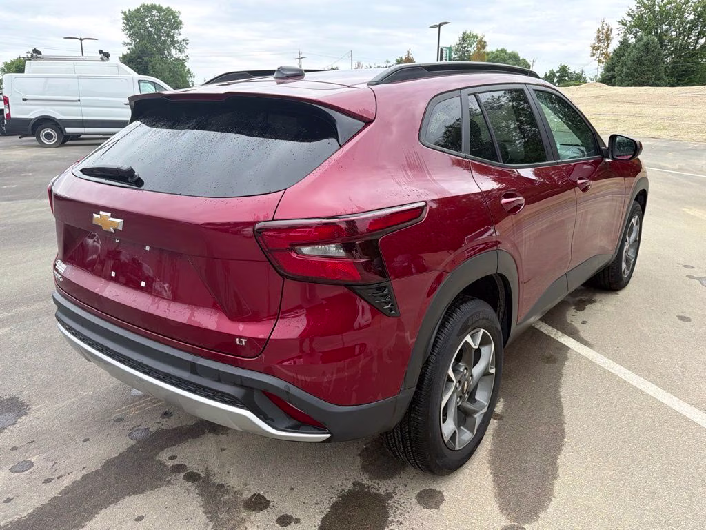 2024 Crimson Metallic Chevrolet Trax LT FWD SUV