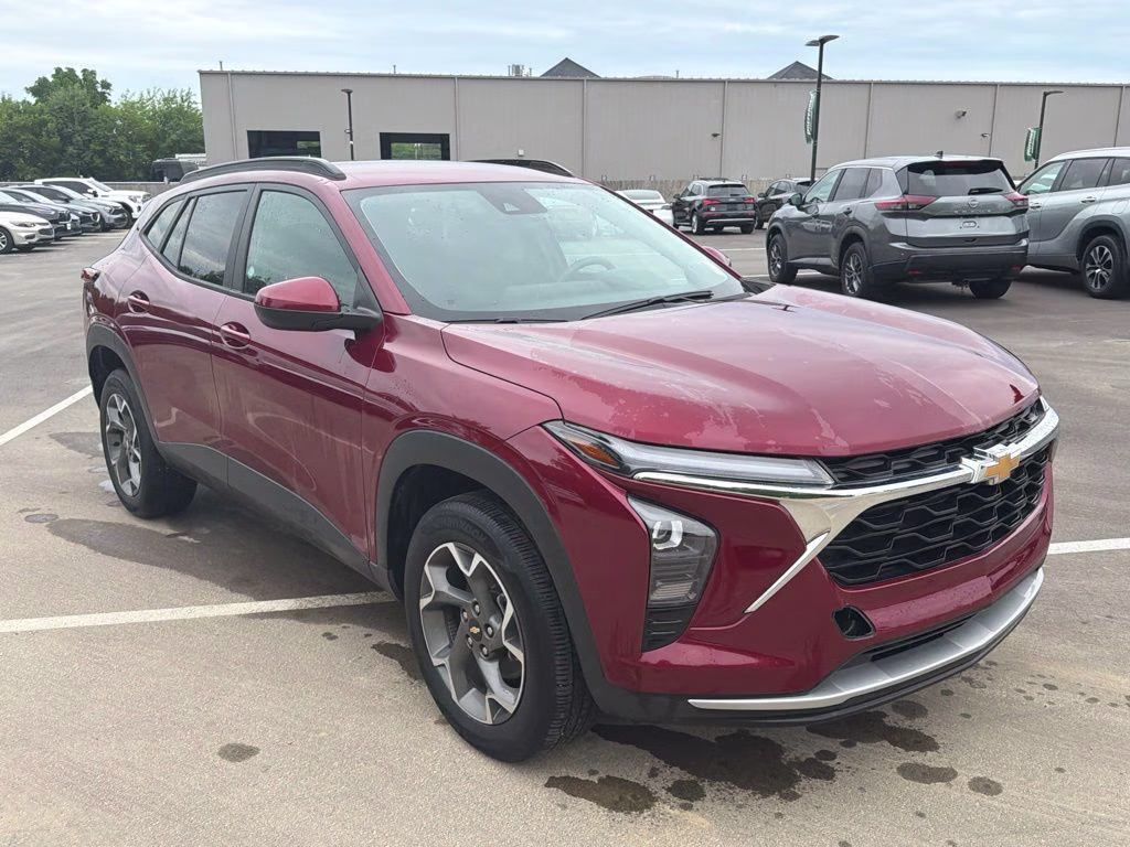 2024 Crimson Metallic Chevrolet Trax LT FWD SUV