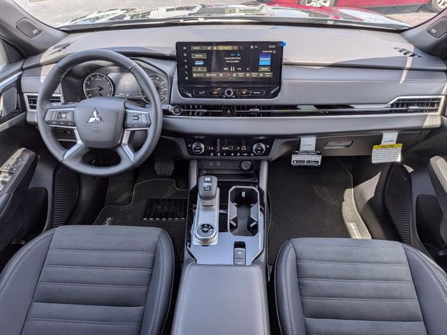 2026 Graphite Gray Mitsubishi Outlander LE FWD SUV