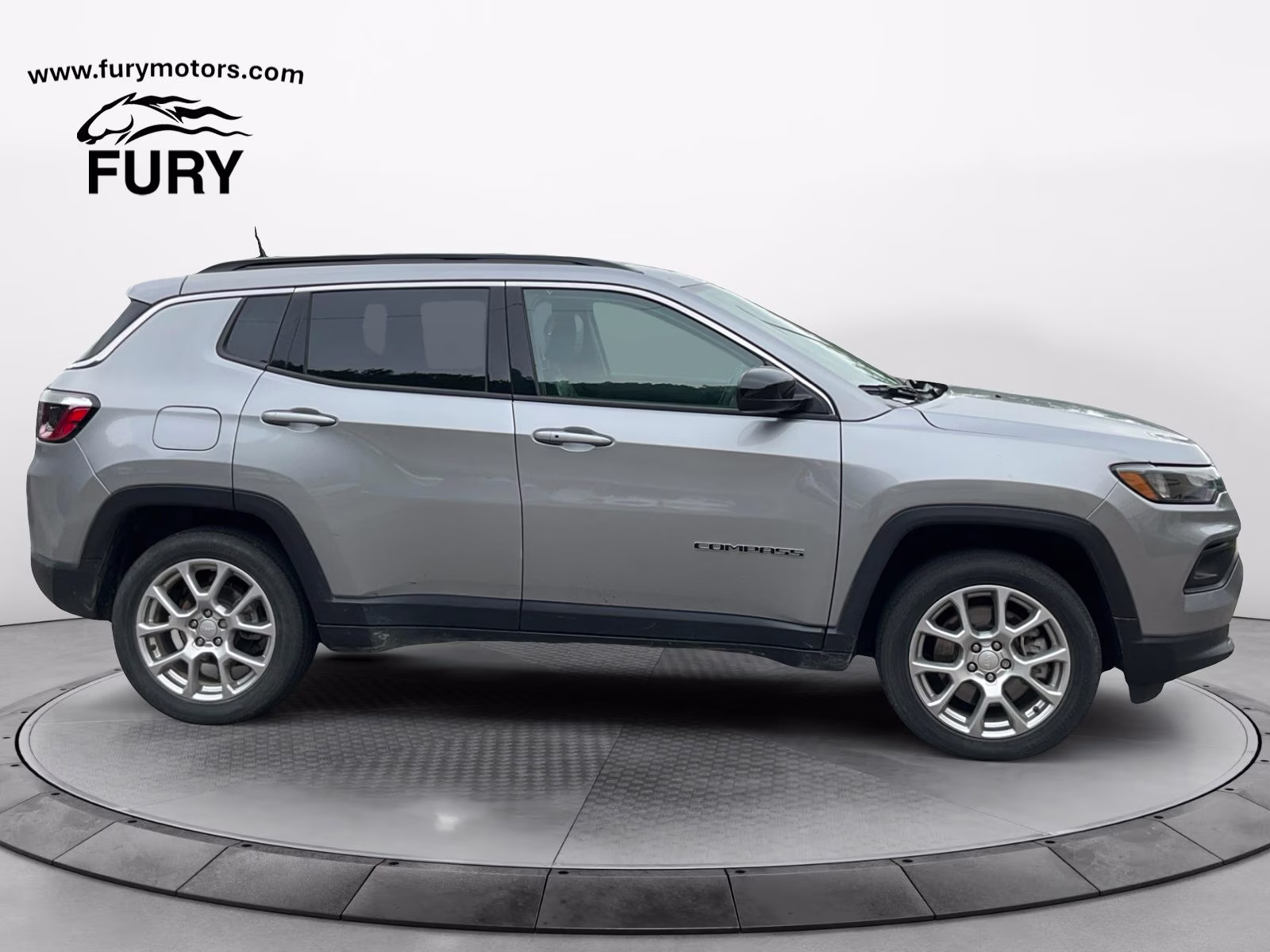 Used 2023 Jeep Compass Latitude Lux with VIN 3C4NJDFNXPT556794 for sale in South Saint Paul, Minnesota