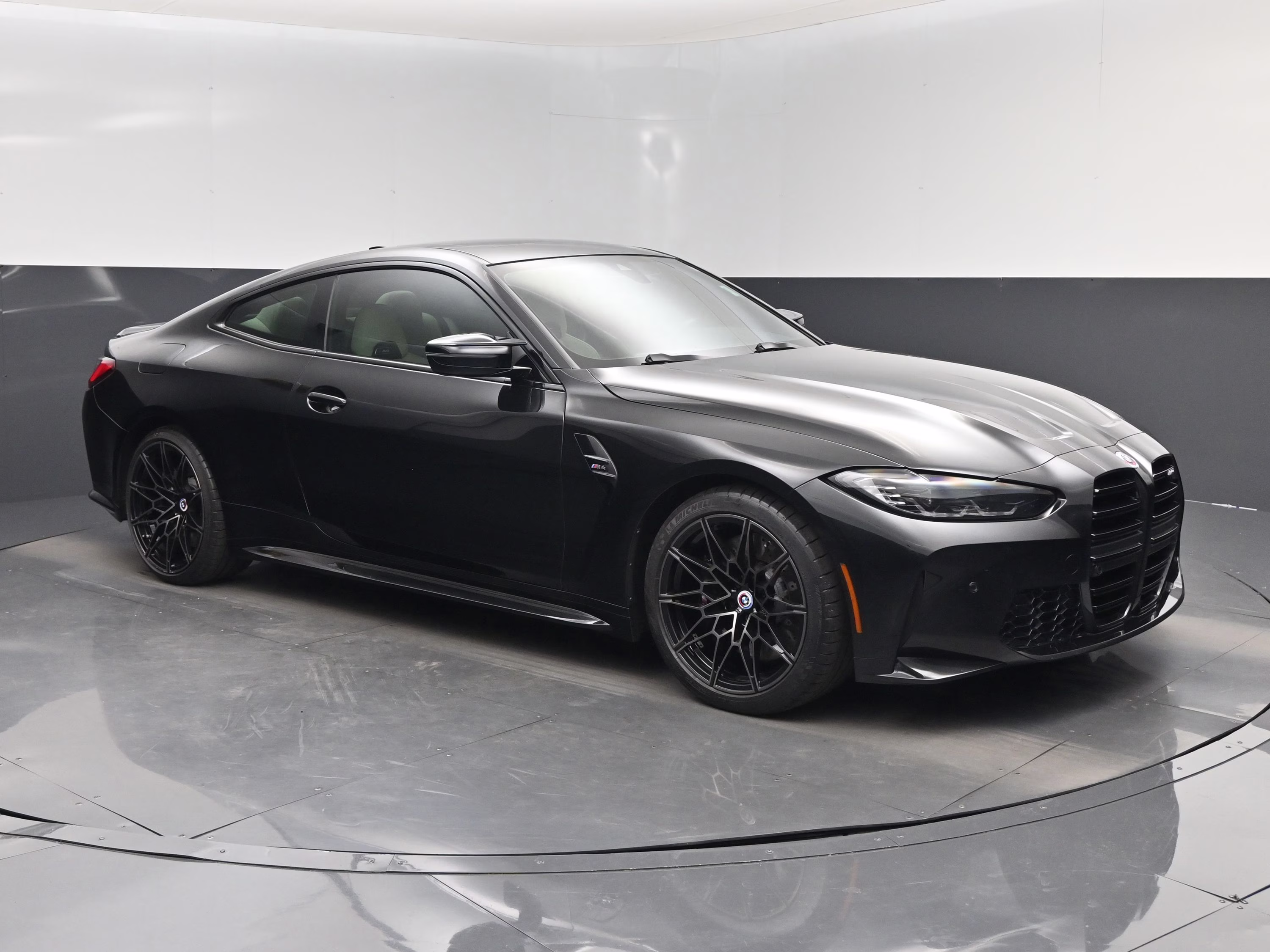 2022 BMW M4 -'s photo