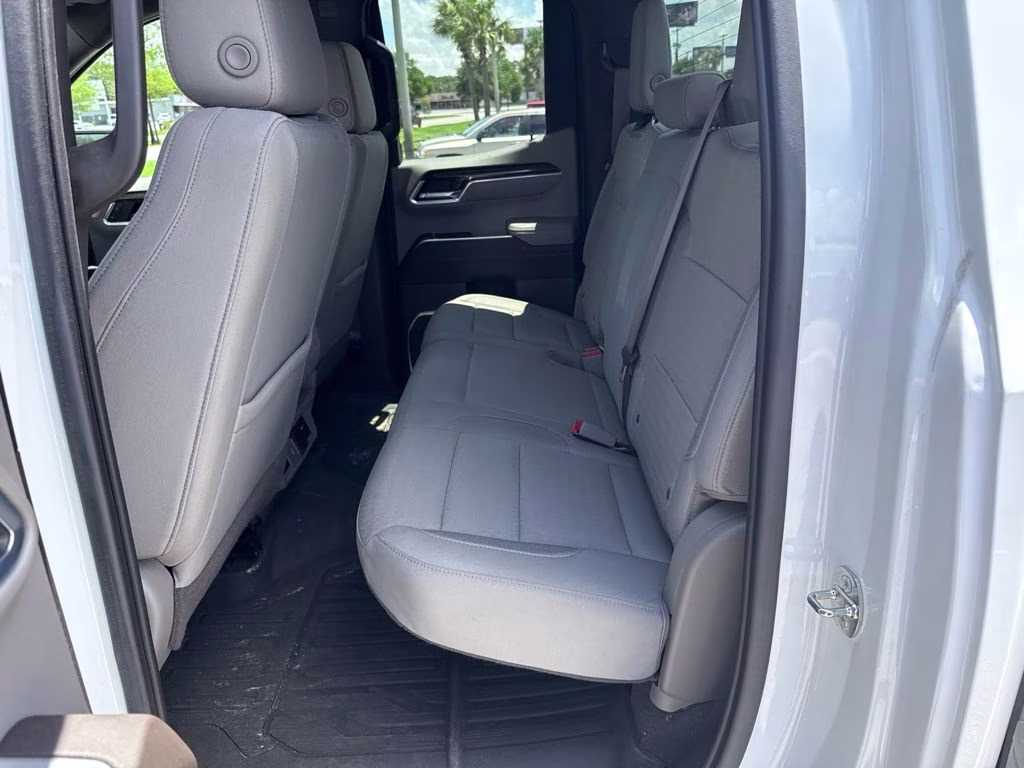 2023 Summit White GMC Sierra 1500 SLE RWD Truck