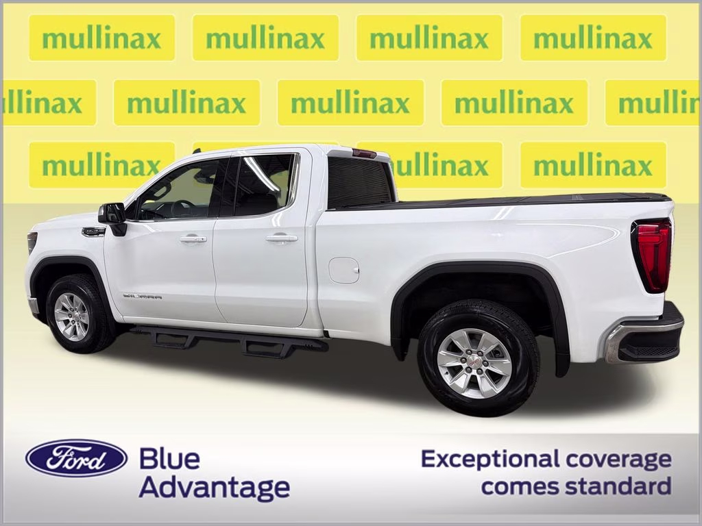 2023 Summit White GMC Sierra 1500 SLE RWD Truck