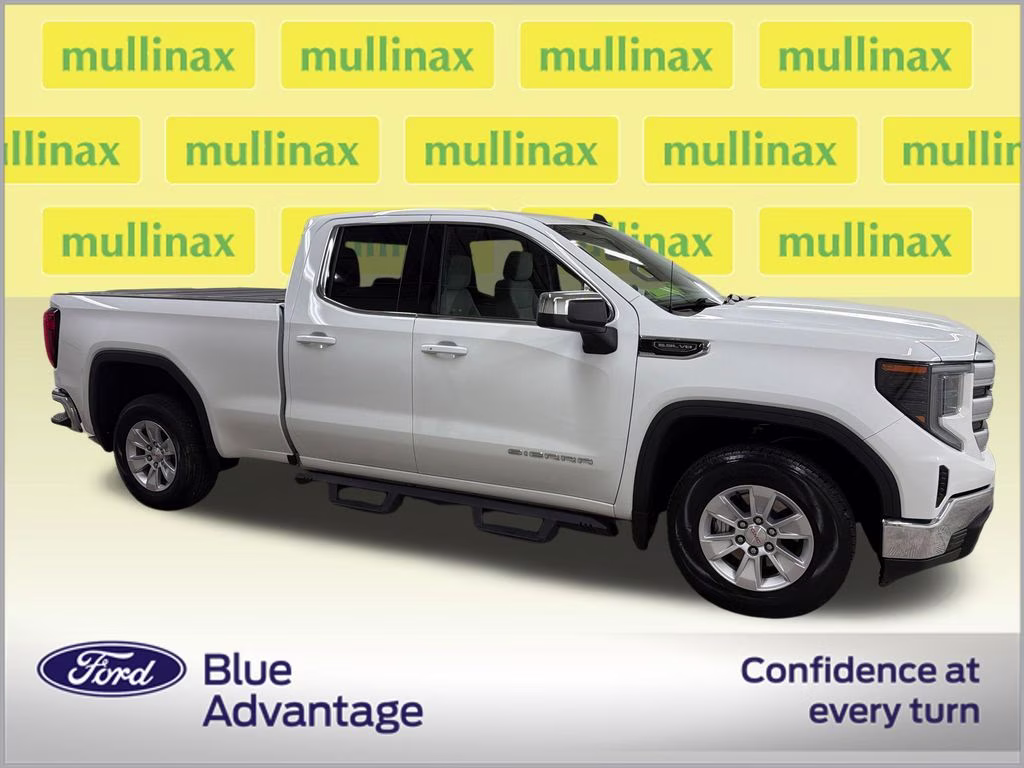 2023 Summit White GMC Sierra 1500 SLE RWD Truck