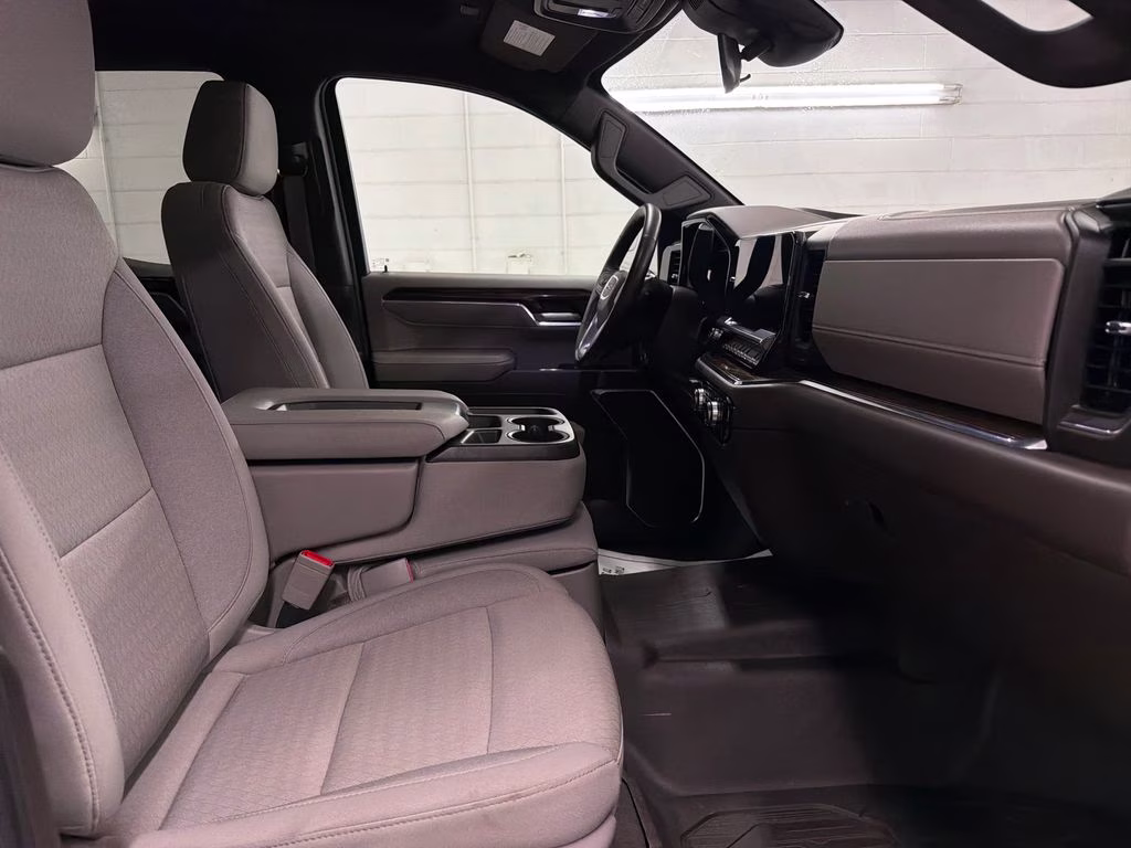 2023 Summit White GMC Sierra 1500 SLE RWD Truck