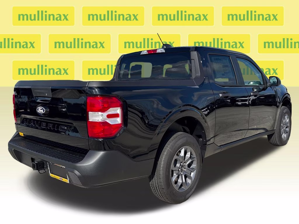 2026 Shadow Black Ford Maverick XLT FWD Truck