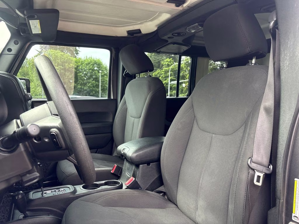 2018 Granite Crystal Metallic Clearcoat Jeep Wrangler JK Unlimited Sport 4X4 SUV