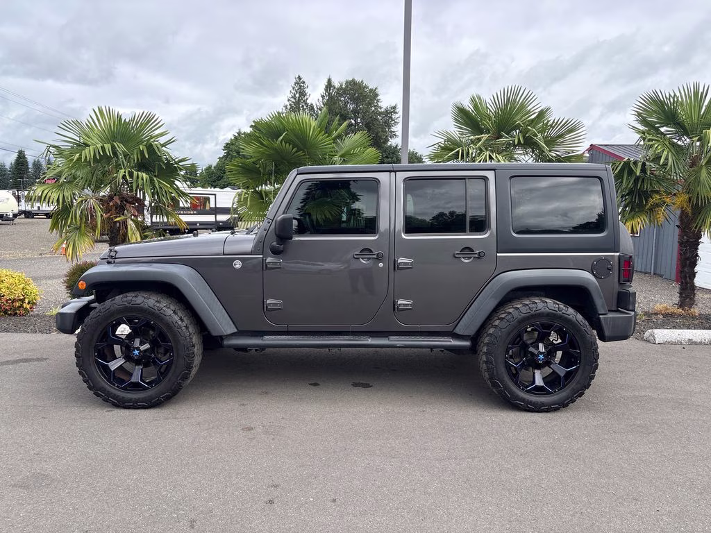 2018 Granite Crystal Metallic Clearcoat Jeep Wrangler JK Unlimited Sport 4X4 SUV