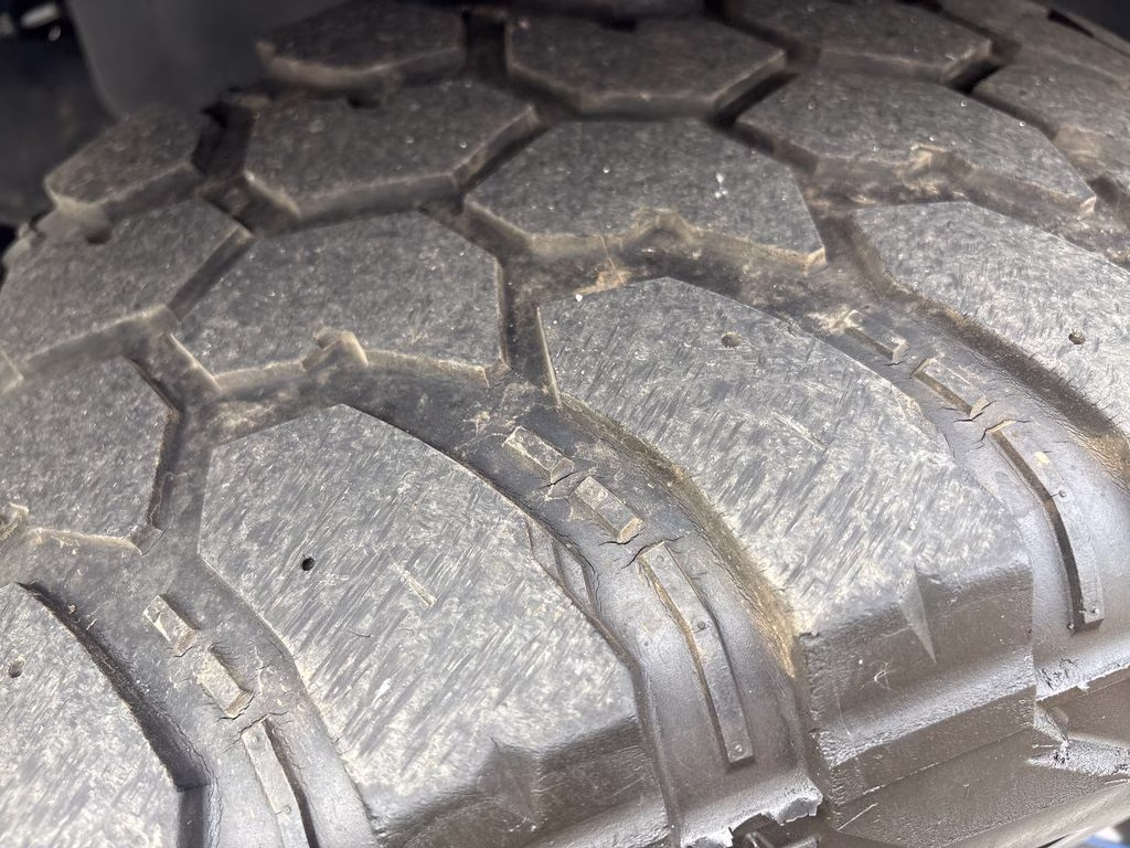 2018 Granite Crystal Metallic Clearcoat Jeep Wrangler JK Unlimited Sport 4X4 SUV