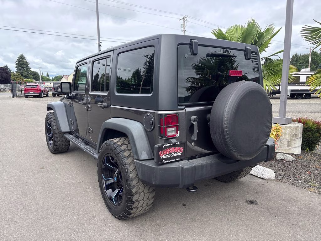 2018 Granite Crystal Metallic Clearcoat Jeep Wrangler JK Unlimited Sport 4X4 SUV