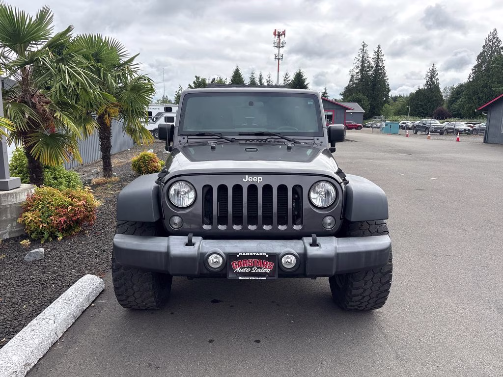 2018 Granite Crystal Metallic Clearcoat Jeep Wrangler JK Unlimited Sport 4X4 SUV