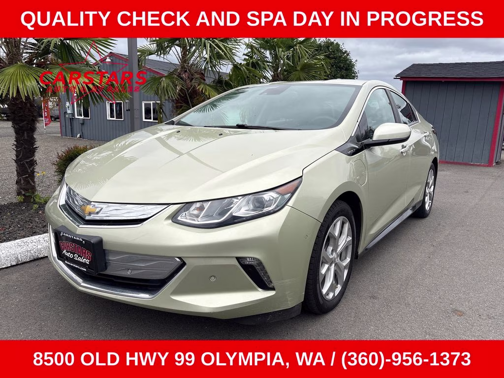 2017 Chevrolet Volt Premier's photo