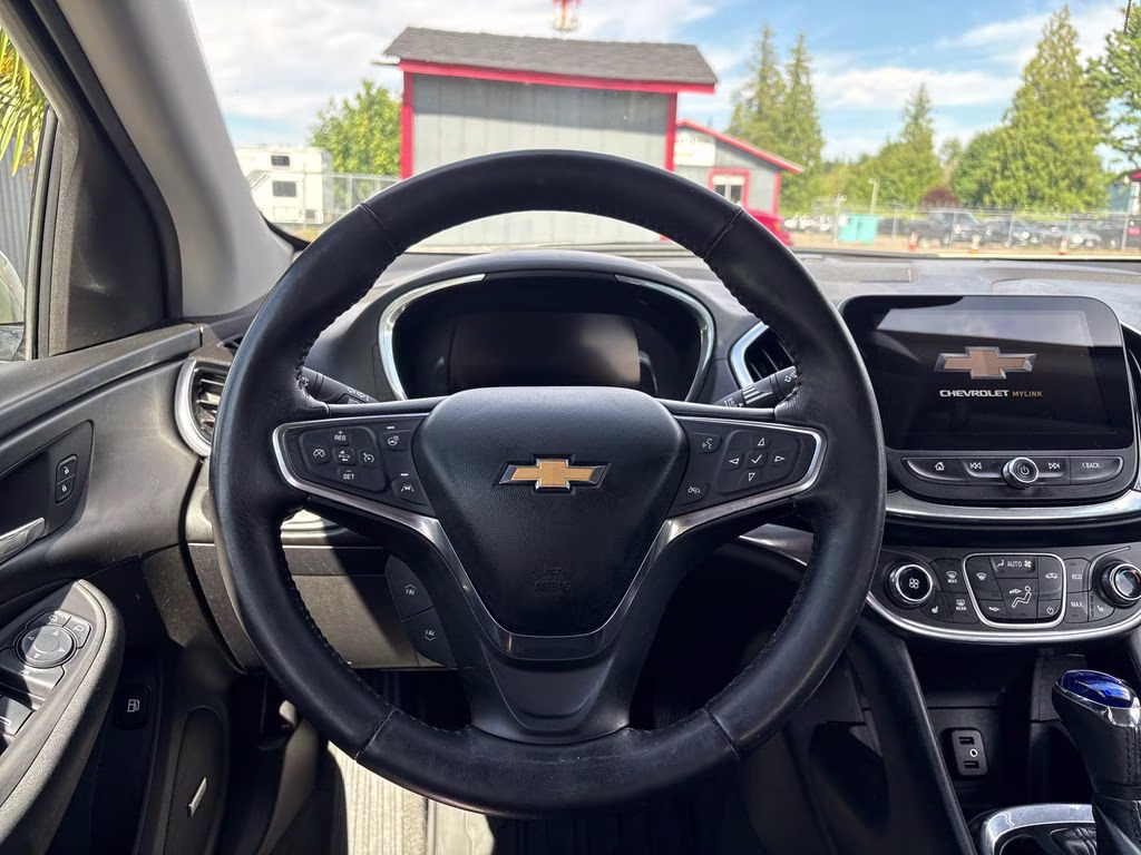 2017 Citron Green Metallic Chevrolet Volt Premier FWD Hatchback