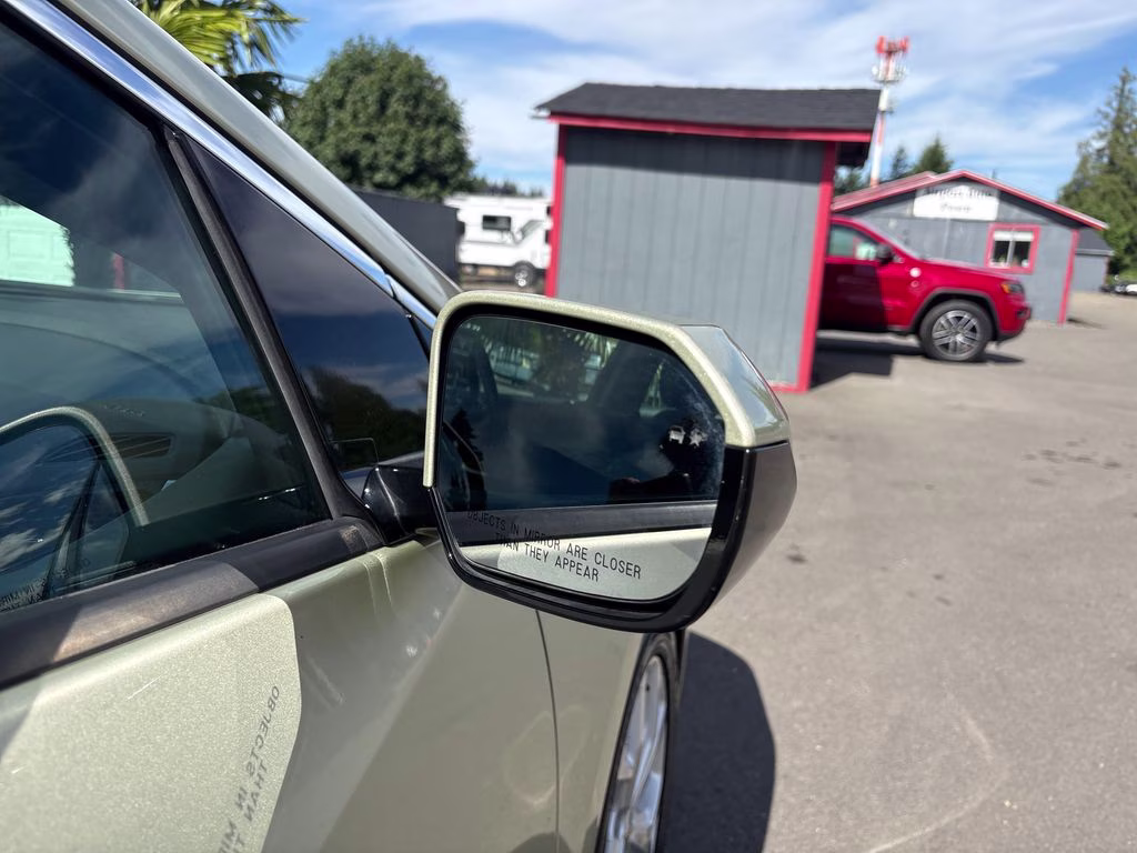 2017 Citron Green Metallic Chevrolet Volt Premier FWD Hatchback