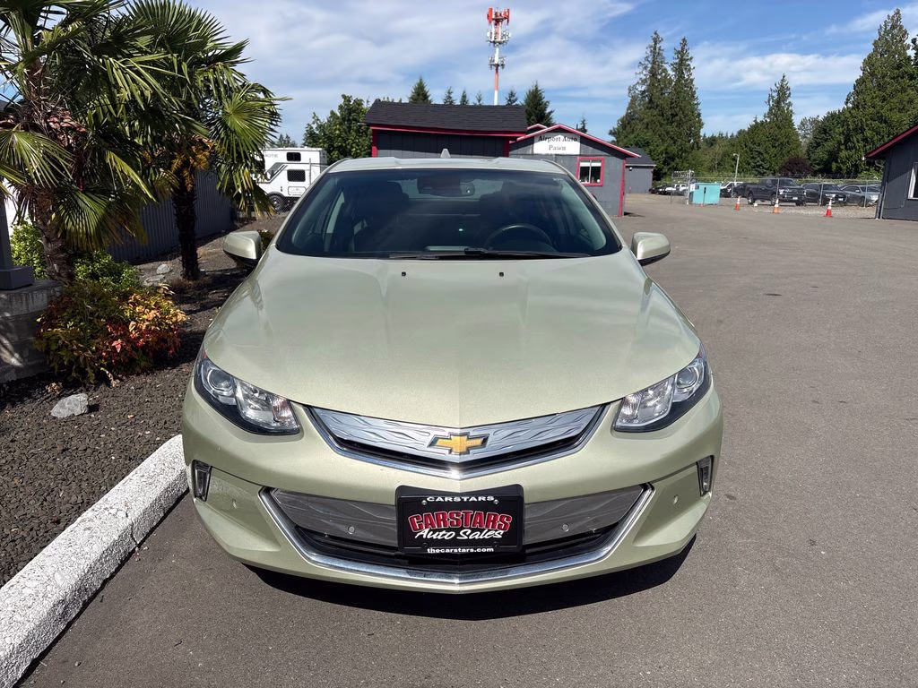 2017 Citron Green Metallic Chevrolet Volt Premier FWD Hatchback