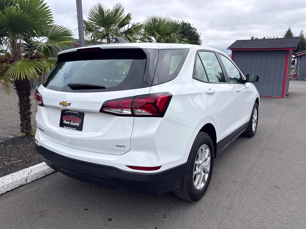 2022 Summit White Chevrolet Equinox LS AWD SUV