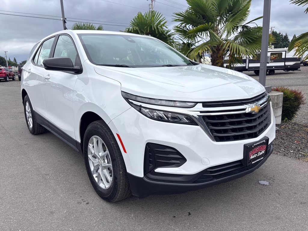 2022 Summit White Chevrolet Equinox LS AWD SUV
