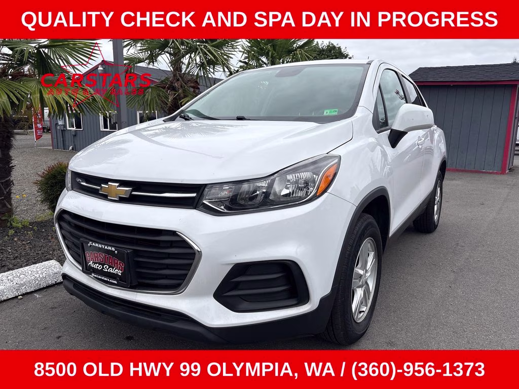 2020 Chevrolet Trax LS AWD's photo