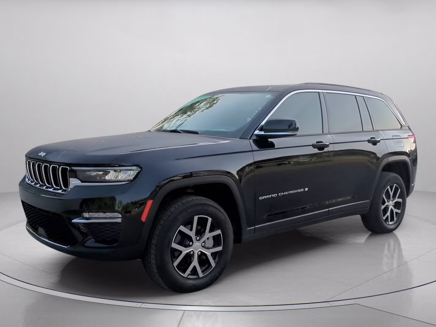 2025 Diamond Black Crystal Pearlcoat Jeep Grand Cherokee Limited 4X4 SUV