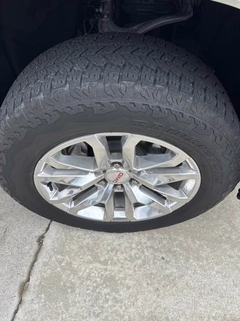 2022 White Frost Tricoat GMC Sierra 1500 SLT 4X4 Truck