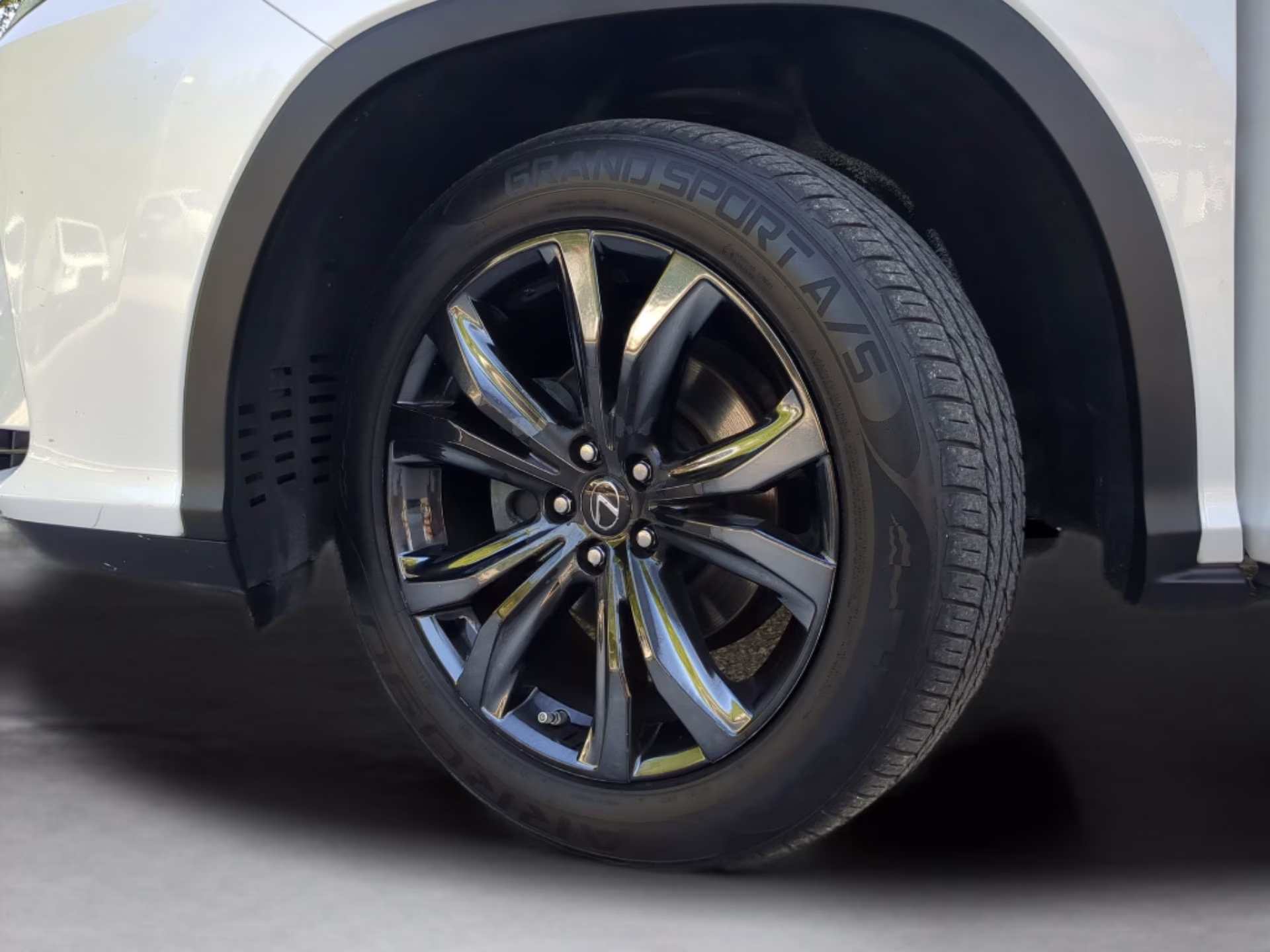 2018 Eminent White Pearl Lexus RX RX 350 FWD SUV