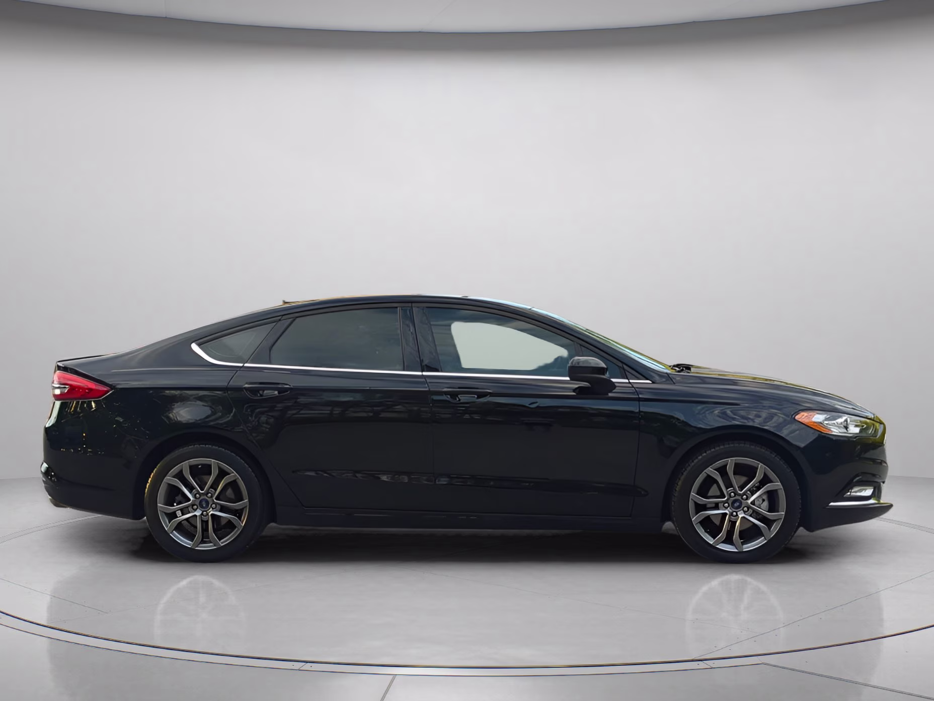 2017 Shadow Black Ford Fusion SE FWD Sedan
