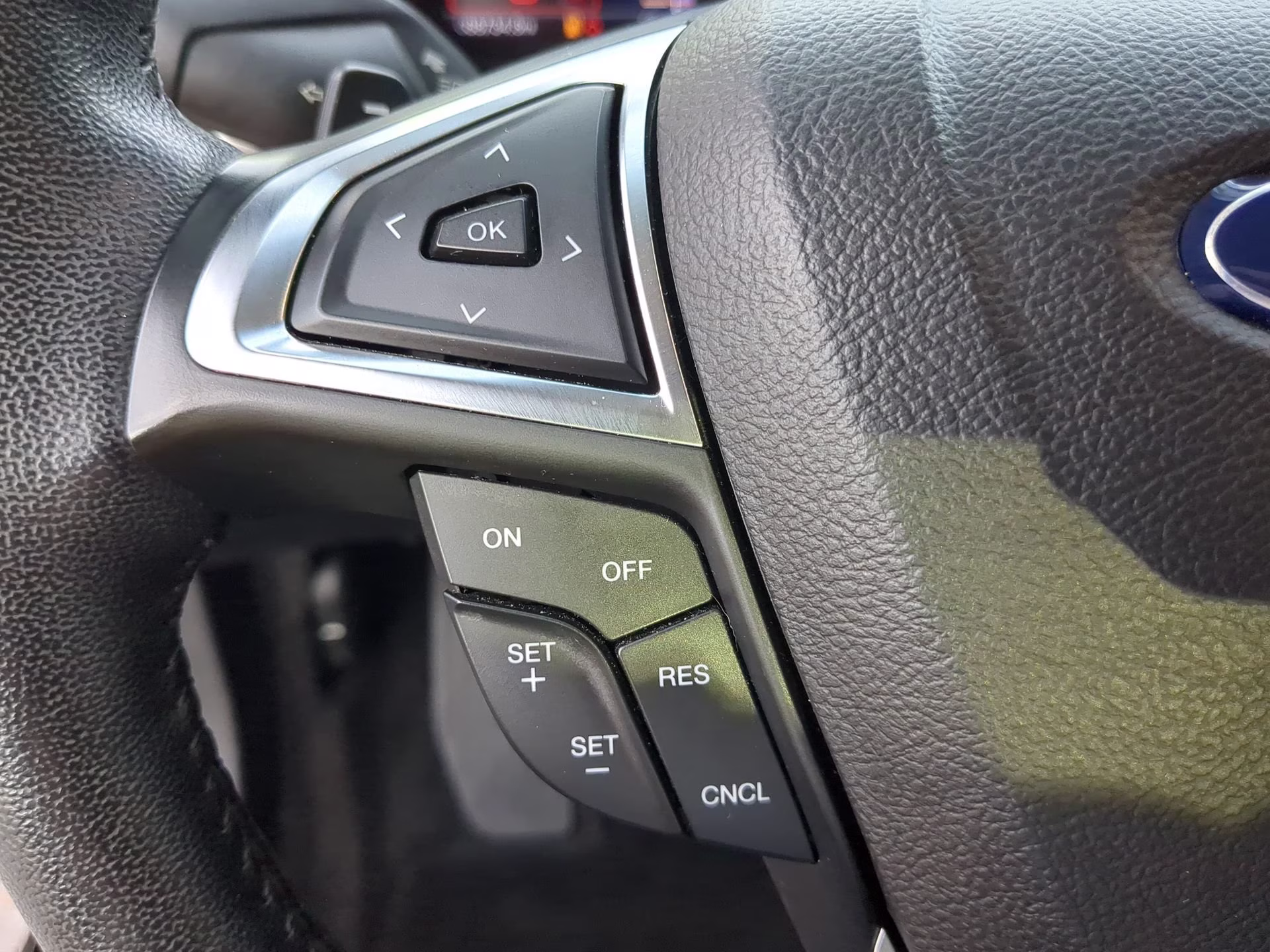 2017 Shadow Black Ford Fusion SE FWD Sedan