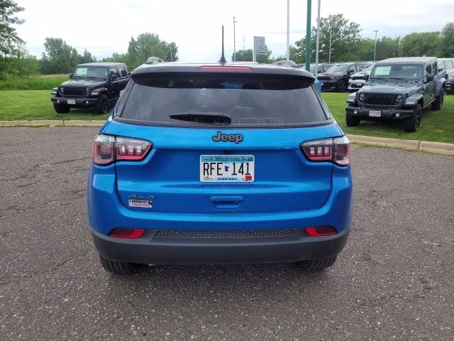 2024 Hydro Blue Pearlcoat Jeep Compass Latitude 4X4 SUV