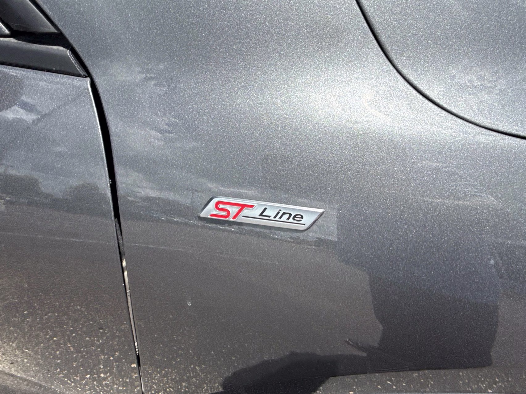 2025 Gray Metallic Ford Escape ST-Line AWD SUV