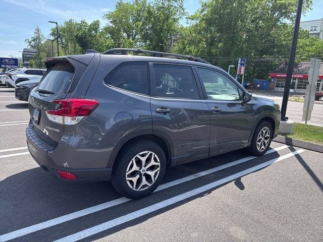 2023 Magnetite Gray Metallic Subaru Forester Premium AWD SUV