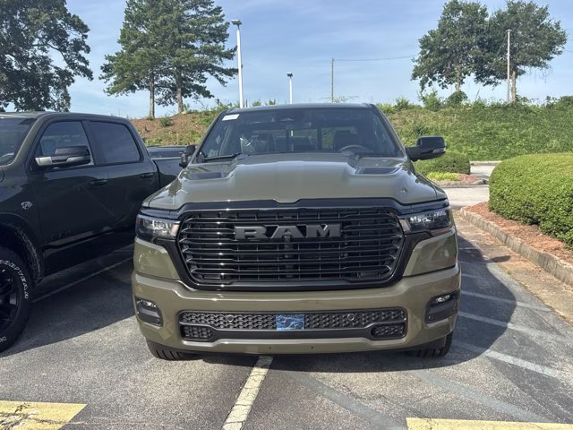 2026 Tank Ram 1500 Laramie 4X4 Truck