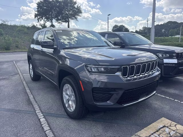 2026 Baltic Gray Metallic Clearcoat Jeep Grand Cherokee Laredo RWD SUV